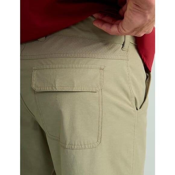 HUK Next Level 10.5", Quick-Drying Fishing Shorts for Men - Picture 5 of 9